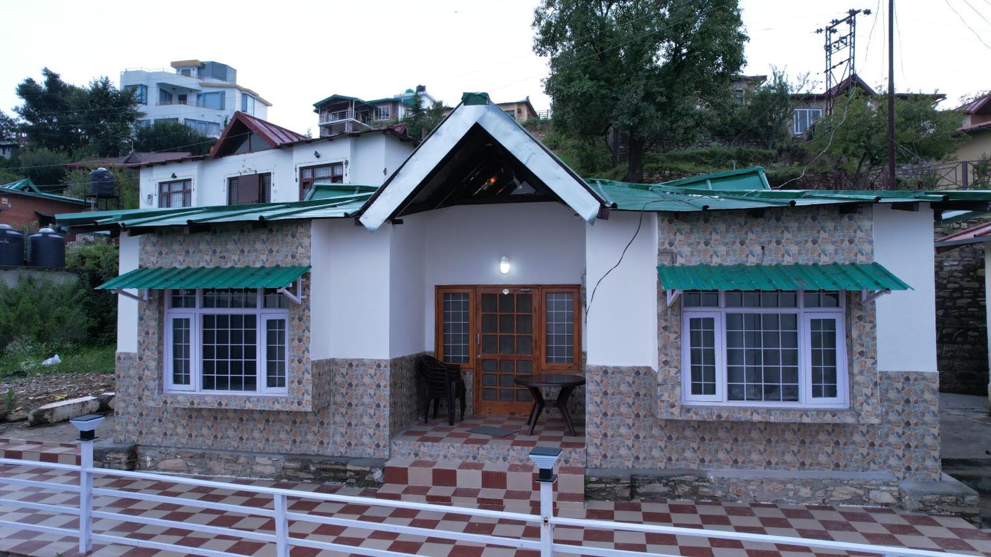 Himalayanblues Cottages&Stays Мукетсвар Екстер'єр фото